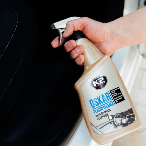 Płyn do czyszczenia plastików Oskar  K2 770 ml