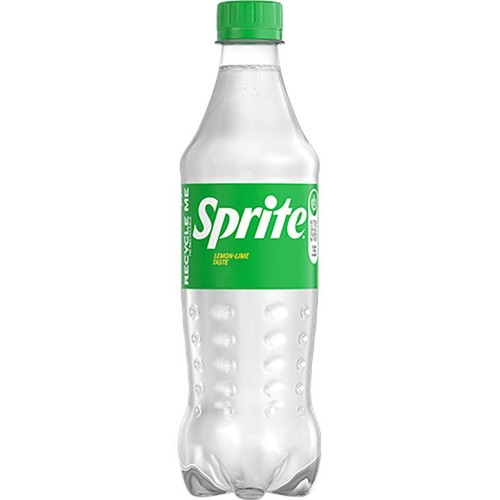 Plastikowa butelka napoju Sprite z zieloną zakrętką. Na zielonej etykiecie widnieje biały napis "Sprite" oraz informacja "LEMON-LIME TASTE" (smak cytrynowo-limonkowy). Z boku etykiety pionowo napis "RECYCLE ME" (recyklinguj mnie).