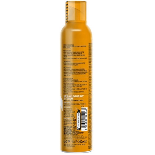 Pomarańczowa butelka sprayu SPRAYLEGGERO SYSTEM z olejem do gotowania, 200 ml. Etykieta zawiera instrukcje użycia, informacje o systemie "BAG WITH OIL" chroniącym zawartość przed powietrzem i światłem, oraz kod kreskowy.