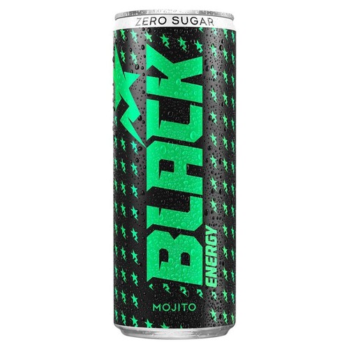 Napój energetyczny Black Energy Mojito Zero Sugar w czarnej puszce. Pionowy, zielony napis "BLACK ENERGY" dominuje na tle z zielonymi gwiazdkami. Widoczne są krople kondensacji na powierzchni puszki.