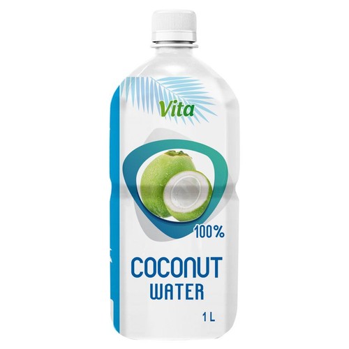 Butelka wody kokosowej Vita, 1 litr. Na etykiecie zielone kokosy i napis "100% Coconut Water".