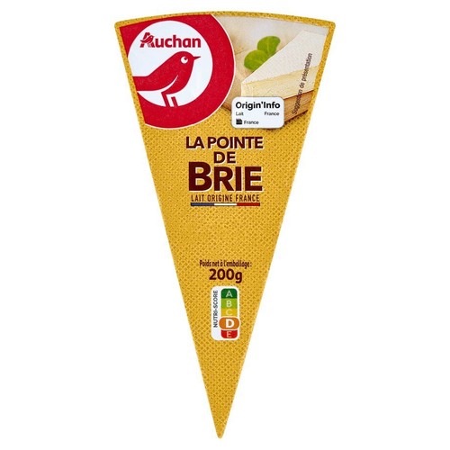 Opakowanie sera Brie Auchan, 200g. Na etykiecie nazwa "La Pointe de Brie" i informacja o francuskim pochodzeniu.