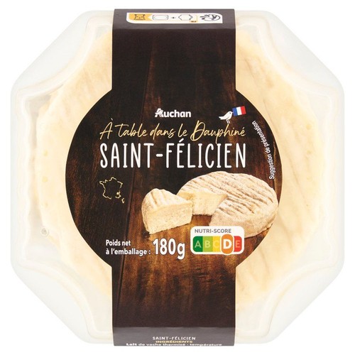 Ser Saint-Félicien marki Auchan, waga 180g. Produkt w przezroczystym opakowaniu.