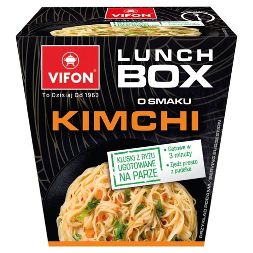 Czarne opakowanie VIFON Lunch Box, danie z makaronem ryżowym o smaku kimchi. Gotowe w 3 minuty, 85g. Na opakowaniu grafika dania.