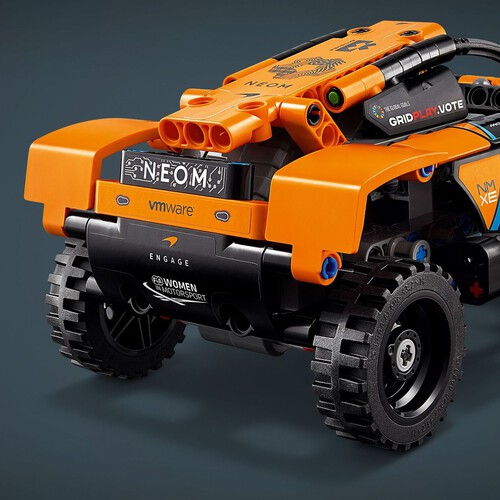 Technic NEOM McLaren Extreme E Race Car 42166 LEGO zestaw