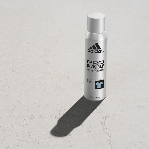 Antyperspirant Adidas Pro Invisible 48H, 150 ml, w srebrnej puszce z czarnym logo, na tle jasnej powierzchni.