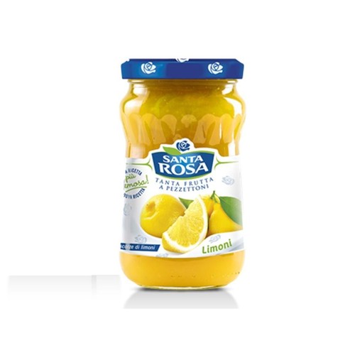 Szklany słoik dżemu cytrynowego Santa Rosa Tanta Frutta a Pezzettoni Limoni. Produkt zawiera dużo owoców w kawałkach. Na etykiecie widoczne są całe cytryny i ich plasterki. Niebieska zakrętka z logo marki.