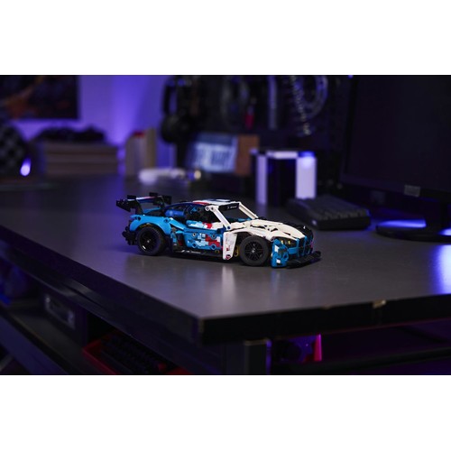 Technic Samochód wyścigowy BMW M4 GT3 EVO 42226, zestaw z modelem LEGO 1 sztuka