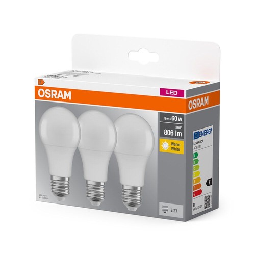 Trzy żarówki LED OSRAM E27, 8W, 806 lumenów, ciepła biel, w kartonowym opakowaniu. Klasa energetyczna F.