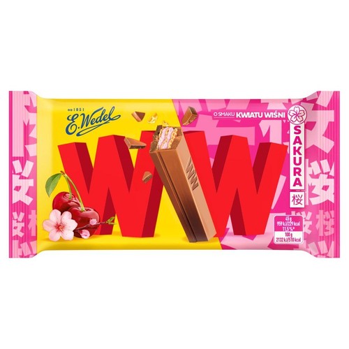 Produkt E. Wedel WW, baton waflowy z kremem o smaku kwiatu wiśni, 45g. Na żółto-różowym opakowaniu widnieje nazwa "SAKURA" i grafika wiśni. Jeden baton jest przekrojony, ukazując jego warstwową strukturę.