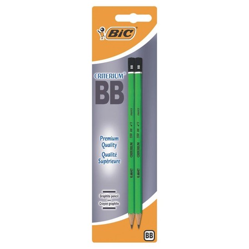 Dwa zielone ołówki grafitowe BIC Criterium BB w opakowaniu typu blister. Ołówki mają czarne końcówki.
