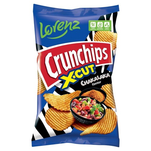 Opakowanie chipsów Lorenz Crunchips X-CUT o smaku Chakalaka. Widoczne karbowane chipsy oraz miseczki z przyprawami i sałatką.