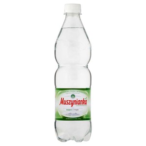 Woda niegazowana niskonasycona Muszynianka 600 ml