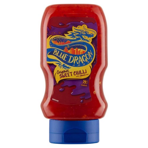 Butelka sosu Blue Dragon Oryginalny Słodki Sos Chilli. Etykieta z niebieskim smokiem i napisem "średni".