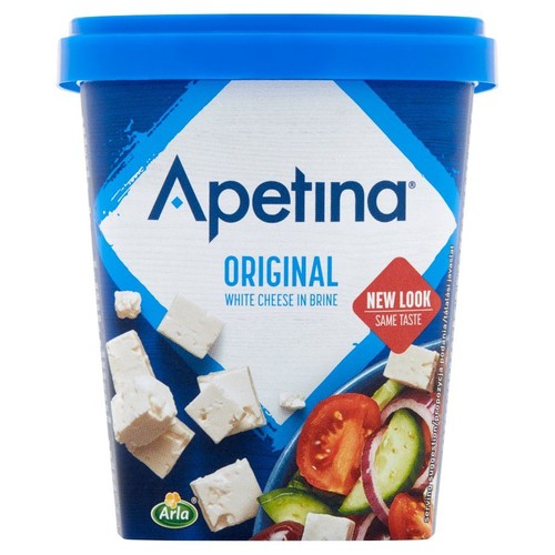 Apetina Original, biały ser w solance, w niebieskim pojemniku. Etykieta z napisem "NOWY WYGLĄD TEN SAM SMAK".