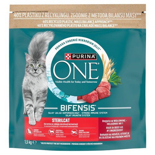Opakowanie Purina ONE Sterilcat 1,5 kg. Na froncie kot, wołowina. Informuje o wsparciu odporności i kontroli wagi.