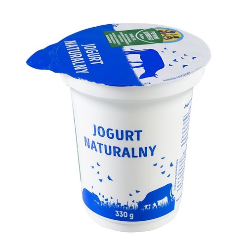Biały kubek jogurtu naturalnego 330 g z niebieską etykietą i wieczkiem. Na etykiecie napis "JOGURT NATURALNY" i grafika krowy.