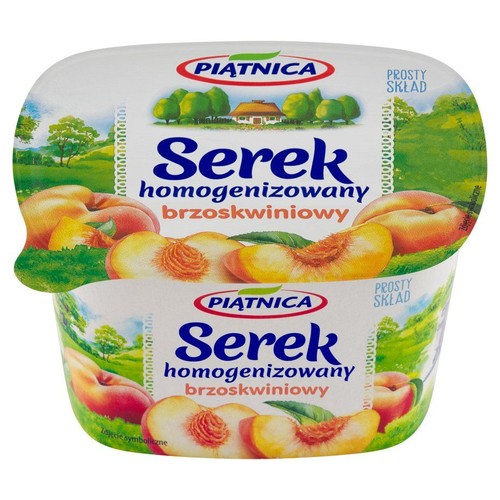Opakowanie serka homogenizowanego Piątnica brzoskwiniowego. Na etykiecie grafika brzoskwiń i wiejskiego krajobrazu. Prosty skład.