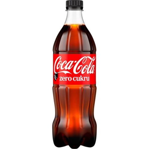 Coca-Cola Zero Cukru w plastikowej butelce z czarną zakrętką. Czerwona etykieta z białym napisem.