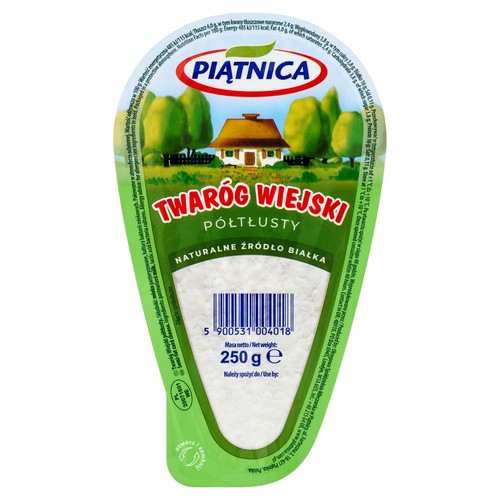 Piątnica Twaróg Wiejski Półtłusty, 250 g. Naturalne źródło białka. Widoczny biały ser w opakowaniu.