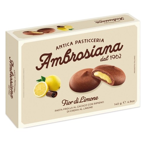 Białe opakowanie ciastek Ambrosiana "Fior di Limone". Na pudełku grafika przedstawiająca dwa kruche ciastka kakaowe z kremem cytrynowym oraz świeże cytryny. 