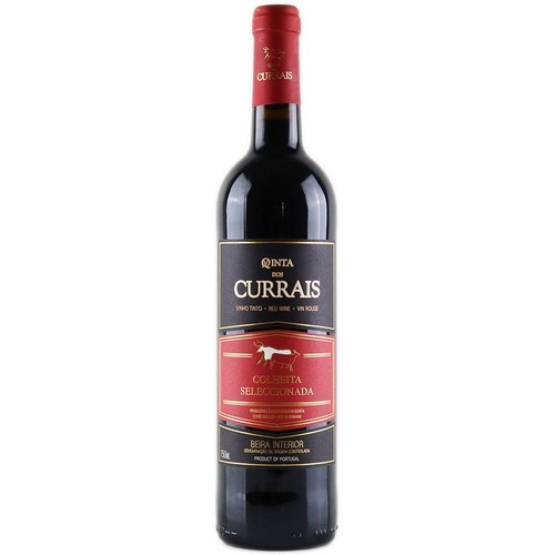Wino czerwone Quinta dos Currais, 750 ml. Na etykiecie widnieje nazwa marki, byk oraz informacja "Wyselekcjonowany zbiór". Pochodzi z regionu Beira Interior w Portugalii.