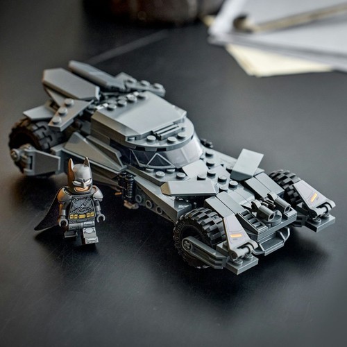 DC Batman™: Batmobil™ z filmu Batman v Superman™ 76331 LEGO 1 sztuka