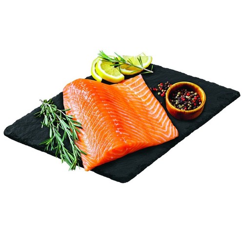 Filet z łososia norweskiego świeżego kawałek Mój targ ryb na wagę ok. 150 g
