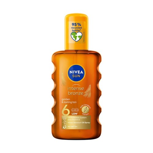 Opakowanie olejku do opalania NIVEA SUN SPF 6. Bursztynowa butelka z atomizerem, żółta nakrętka, boki z wypustkami.