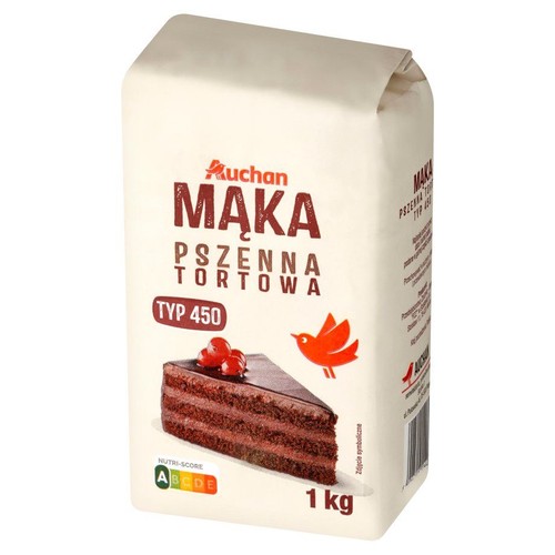 Mąka pszenna tortowa Auchan Typ 450, 1 kg. Na opakowaniu ilustracja kawałka tortu czekoladowego z wiśniami.